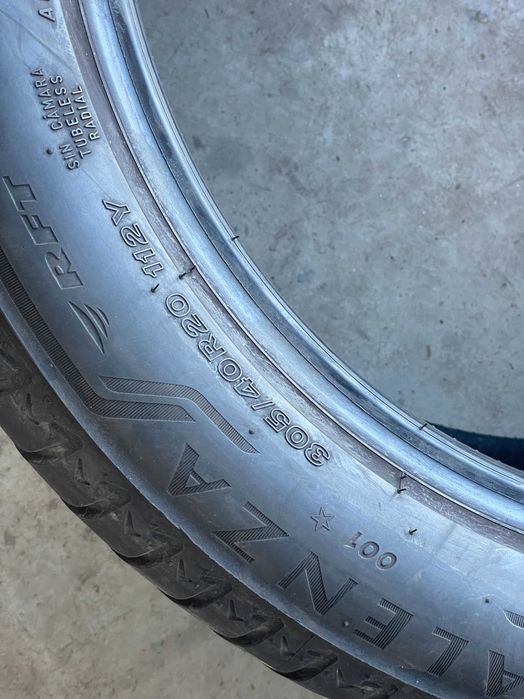 2x 305 40 20 Bridgestone Alenza 001 Runflat