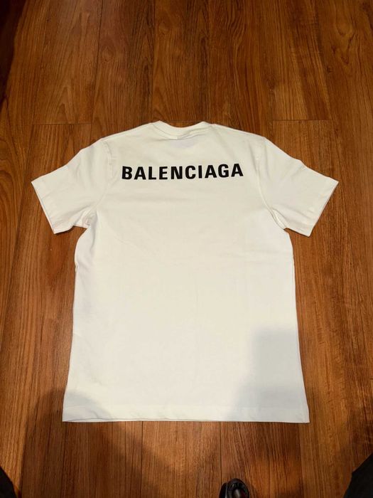 Tricou Balenciaga