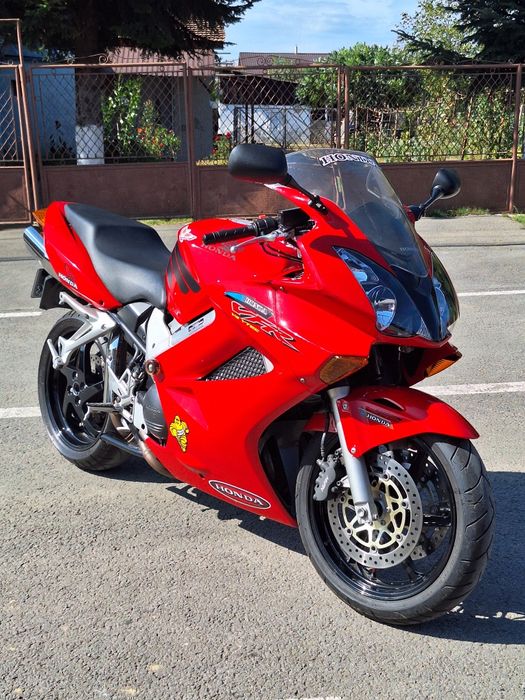 Honda VFR 800 vTec