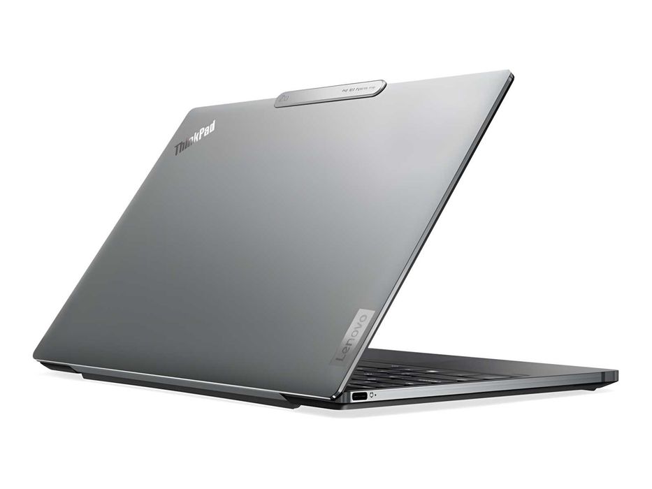 13.3" ThinkPad Z13 / Ryzen 7 / 16GB / 1TB SSD / 4G LTE / Win11