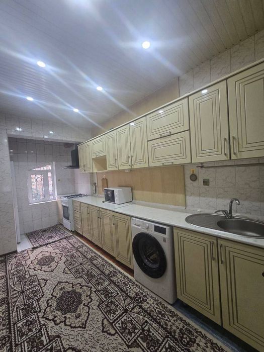 Себзор 3/2/9 NBU Bank  Метро Гофур гуломга Узок мудатга Берилади