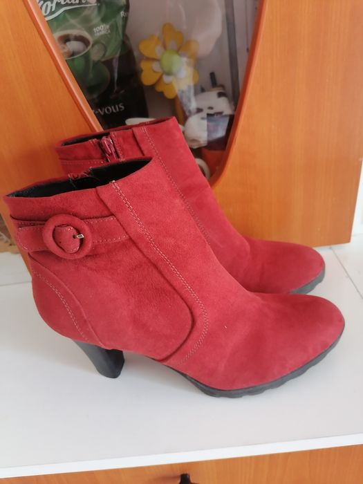 Ghete damă (mărimea 40)