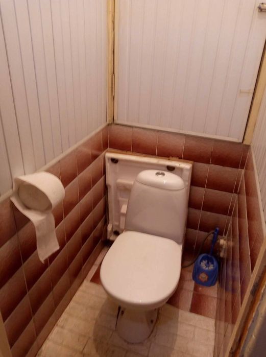 Продаётся 2х комнатная на Художников (ипотека) 
Художников 
2(3)/5/5