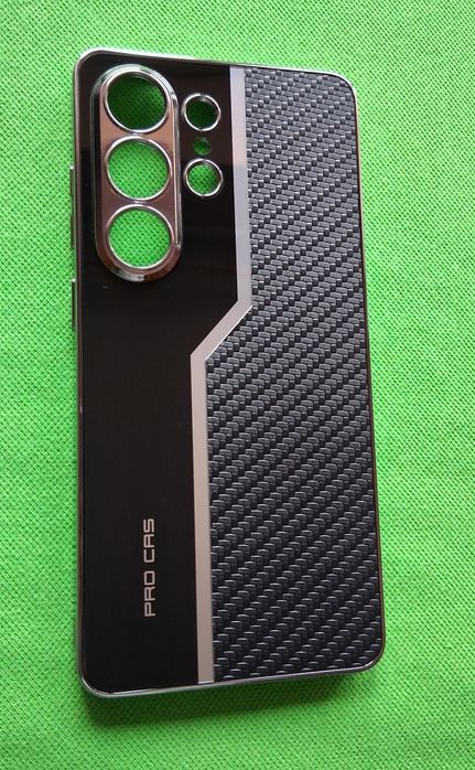 Husa Lux sticla-carbon Samsung S26 Ultra!