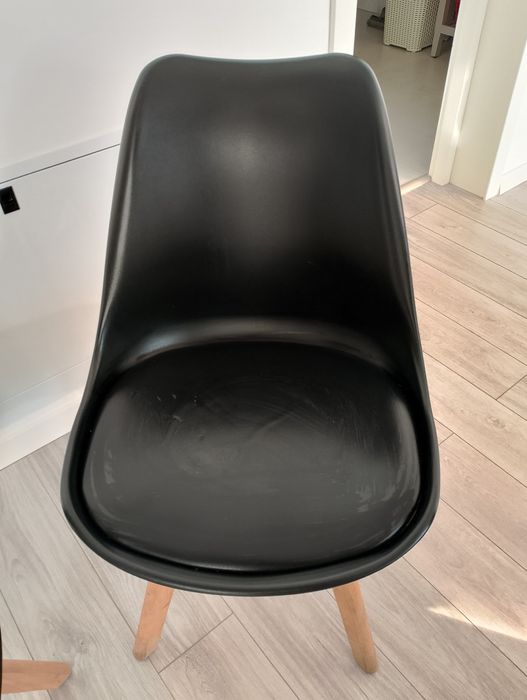 Vând set două scaune