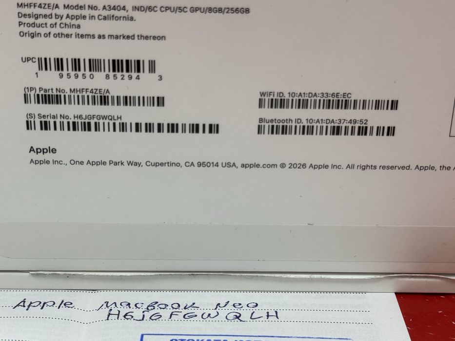 KATO НОВ 256GB  MacBook Neo 13” 8GB ГАРАНЦИЯ Technopolis до 2027  Indigo