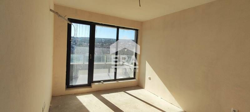 Продава се Тристаен апартамент в Варна, Виница - 98 кв.м за 1429 €/кв.м - Снимка #3