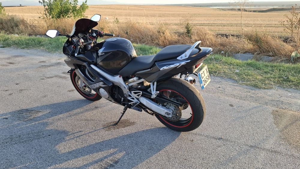 Honda CBR F4i.      .