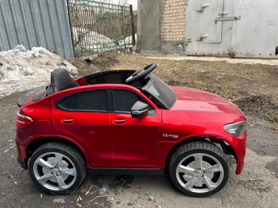 Продается детская машина