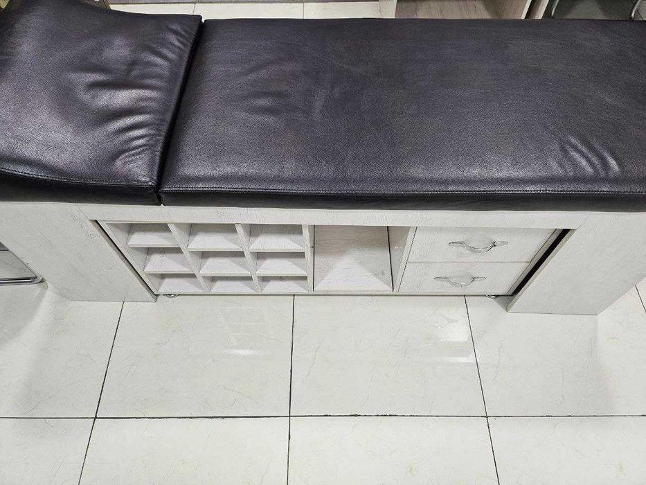 Медицинская кушетка