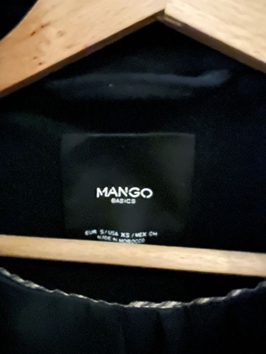Черно Палто MANGO XS