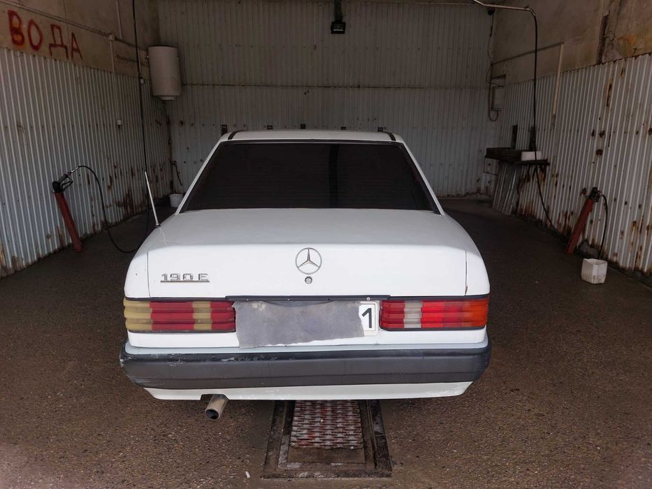 Мерседес 190 газ+бензин