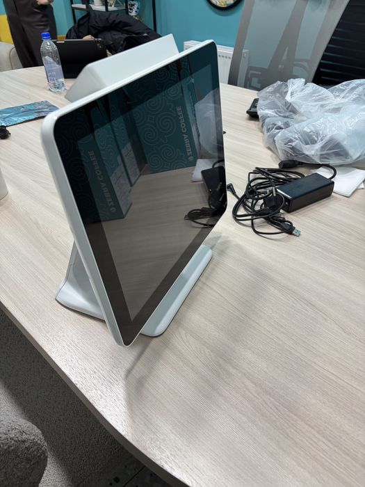 Белый Моноблок Android