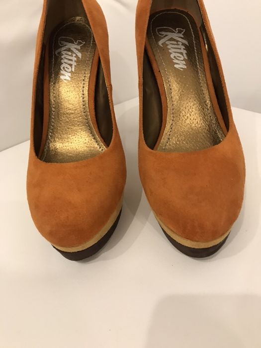Pantofi Kitten de piele nr.38