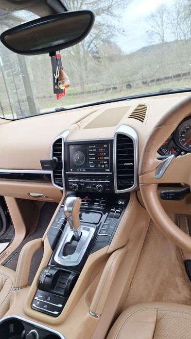 Porsche Cayenne 3.0 TDI , CAS 240 к.с. , голяма панорама ,2013 г. .