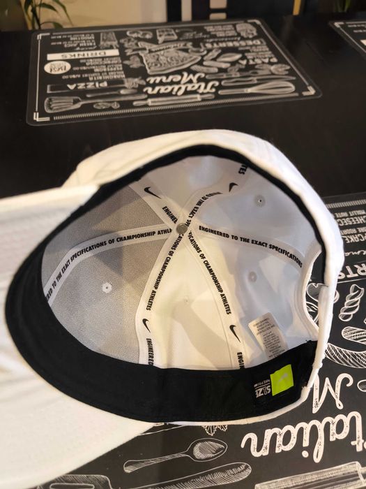 Спортна шапка NIKE Pro