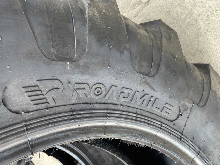 16.9-28 Anvelope industriale pentru buldo cu 12pr garantie