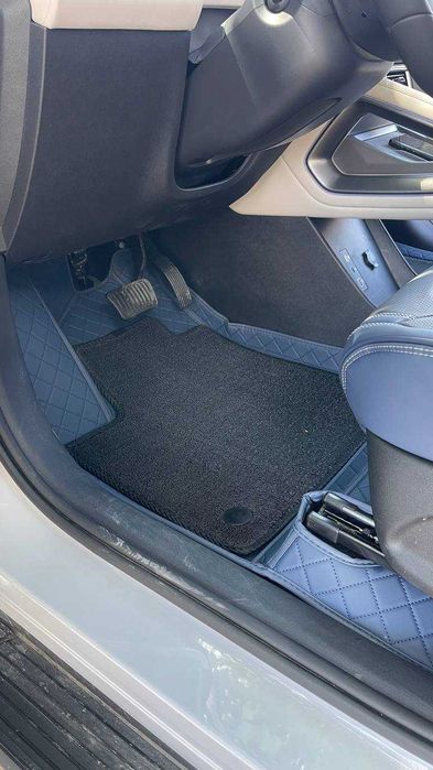 Kia Sonet polik 10D har xil ranglari va har xil turdagi chehollar bor