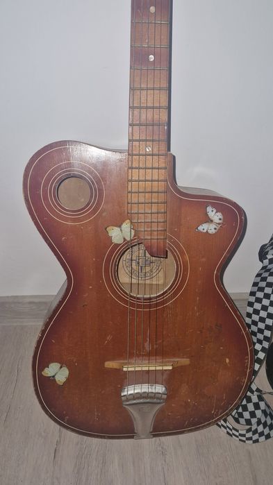 2 КИТАРИ КОМПЛЕКТ - класическа и електрическа китара