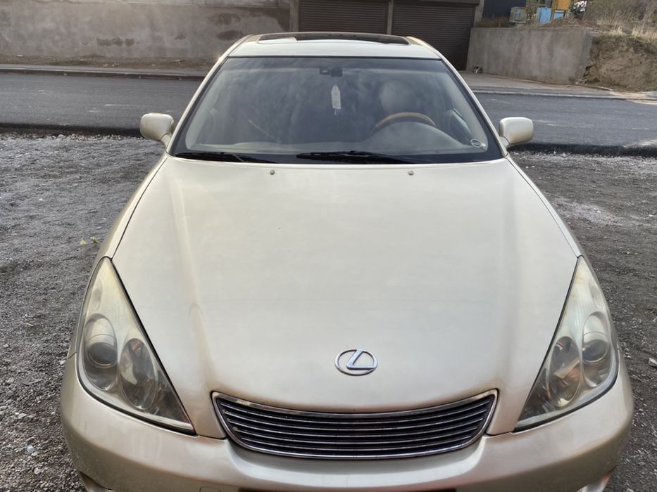 Lexsus Es 330 легковой