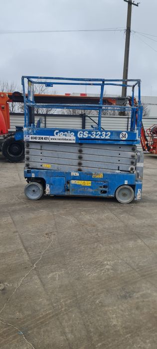 Nacela electrica genie tip foarfeca