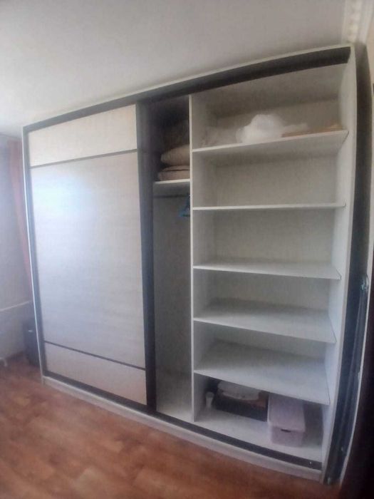 Продам шкаф купэ