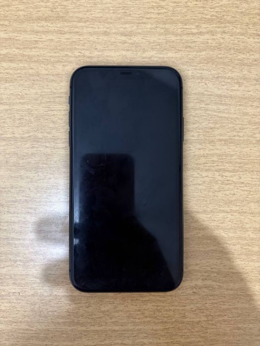 Продам Айфон 11 64 GB