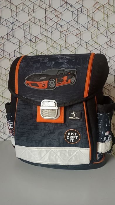 Рюкзак для школьника