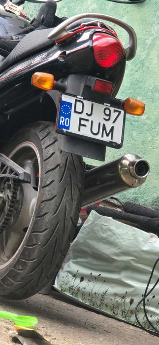 Suzuki GSX600F.