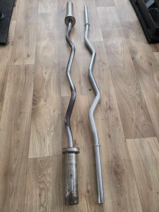 Продавам 2-броя криви лостове Ф50 120см. Ф25 120см. 
Ф50 50евро 120см.