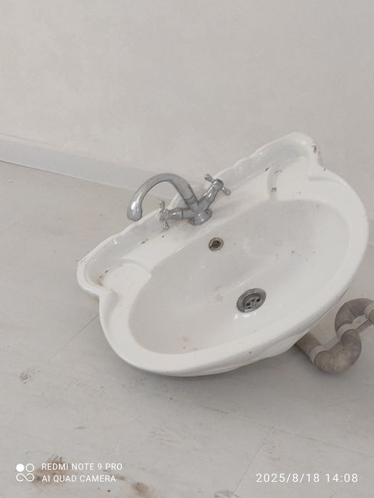 Раковина + тюльпан б/у рабочая