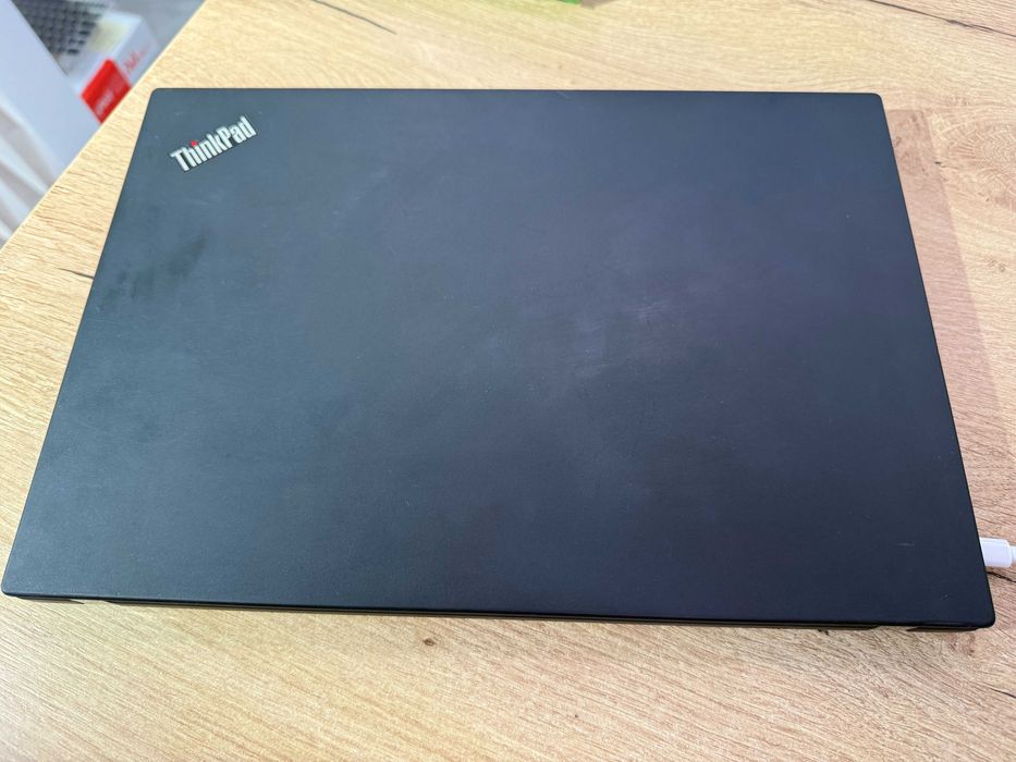 Laptop Lenovo ThinkPad T490 | i7-8665U | 16GB RAM | SSD |