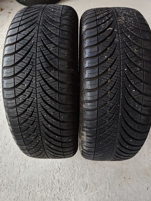 Doua cauciucuri 205 55 R16 Goodyear 4Seasons