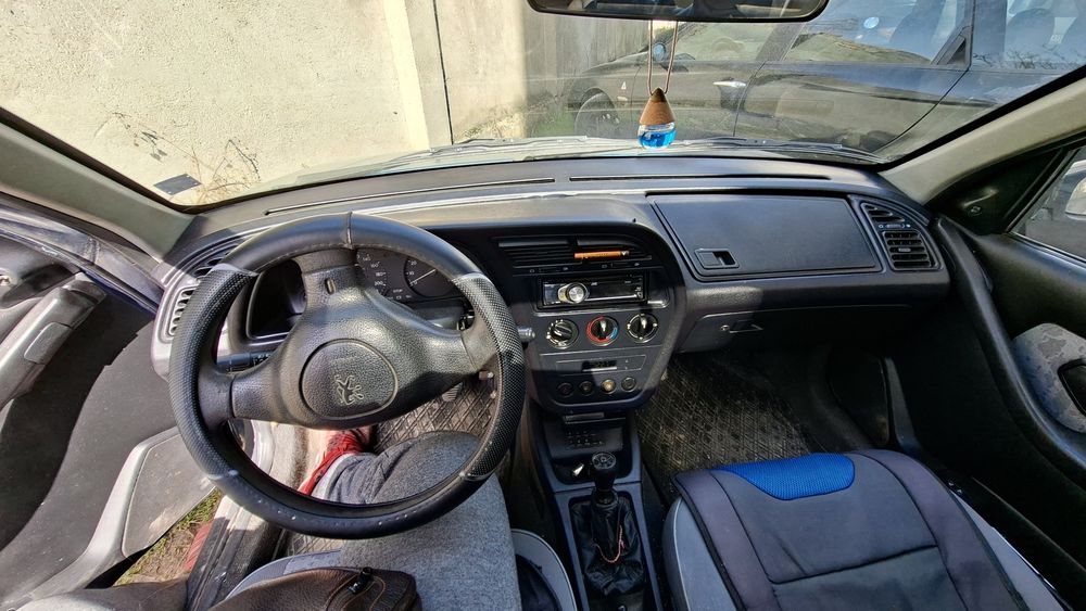 Peugeot 306 1.6 75кс