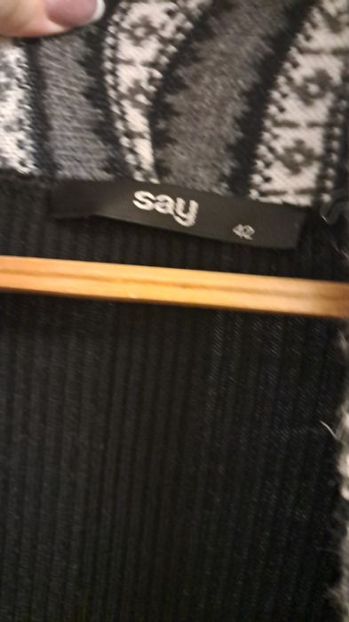 Продам кардиган женский.