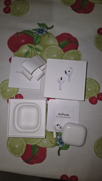 Airpods 4 ANC левый