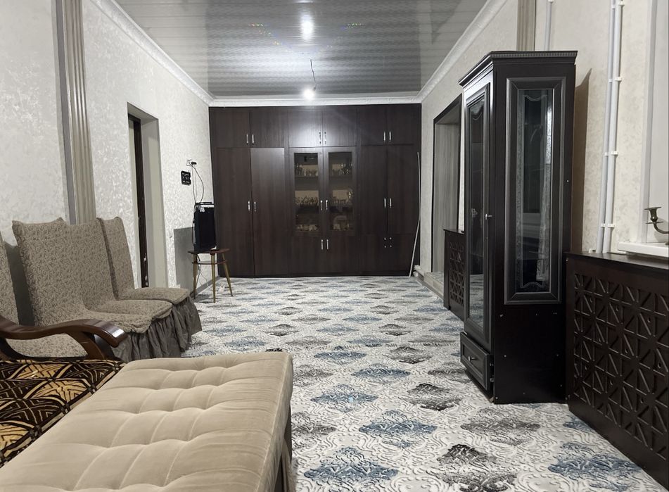 Xususiy uy sotiladi, bank orqali mumkin