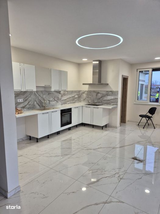 Chirie apartament de lux 4 camere, zona Bd. Cloșca