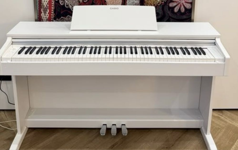 Цифровое фортепиано Casio