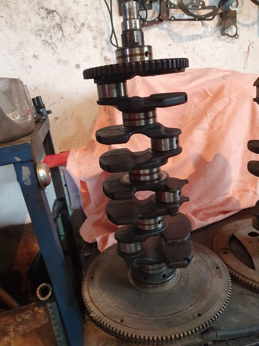 Коленвал опель вектра 1.8 стандарт