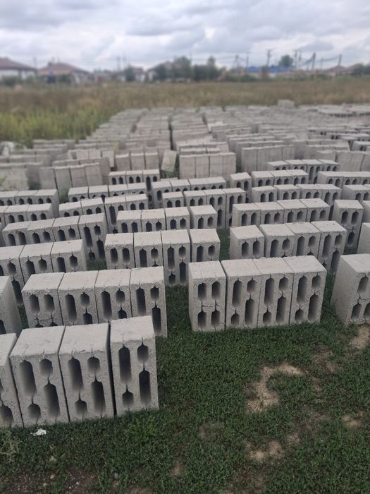 Продам пескоблоки