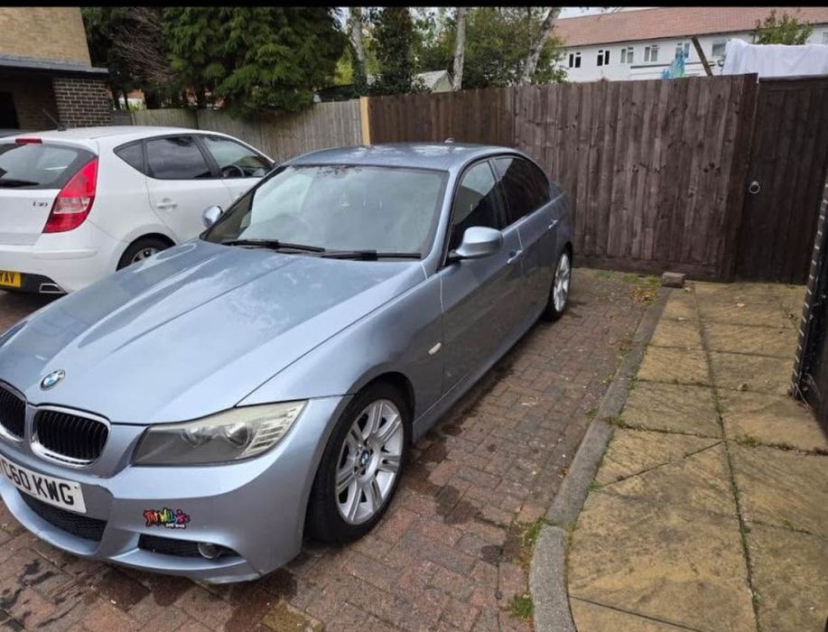 Capota bara aripa bmw e90 seria 3 injectie motor