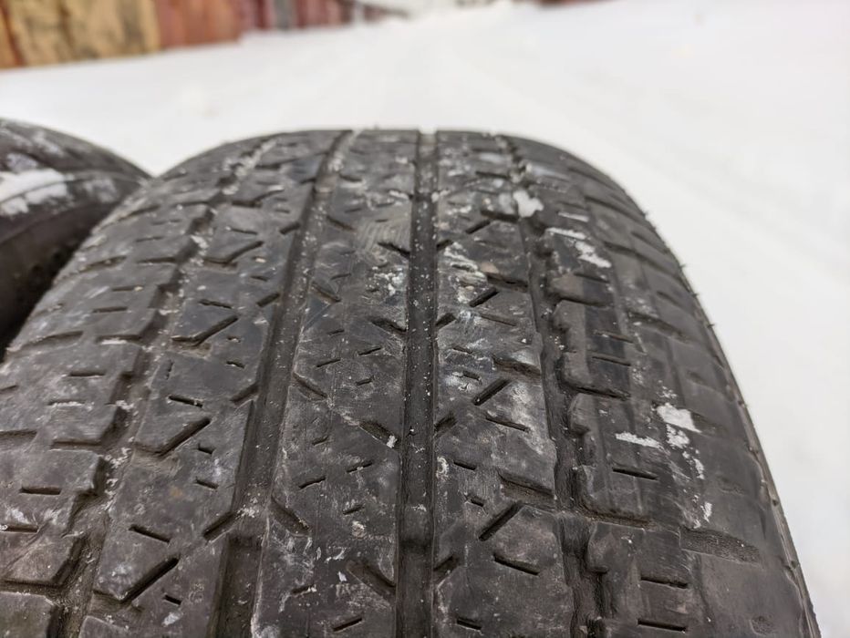 Резина 235/60/17.    3-баллона