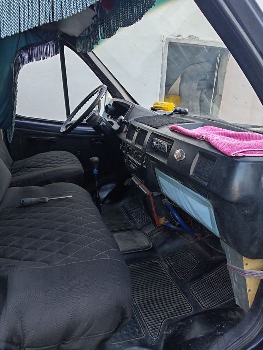 Продам газель тентовый