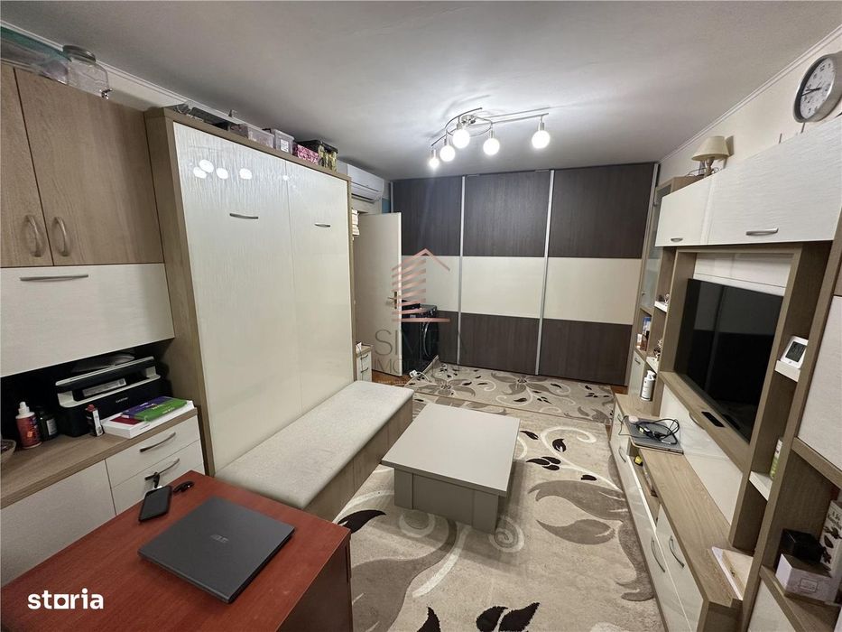 Apartament cu 2 camere, Rogerius