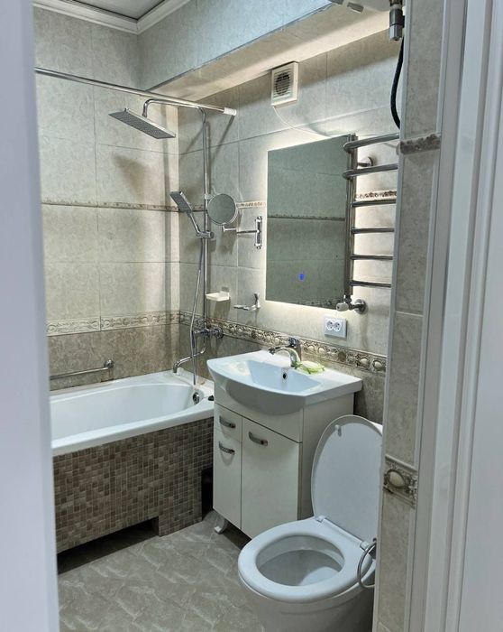 Квартира 3 комнаты, 70м² Юнусабадский район, Ц-5 школа Эрудит