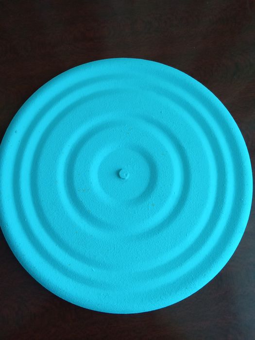 Шапочки для плавания, диск здоровья, массажёр для головы, капа.