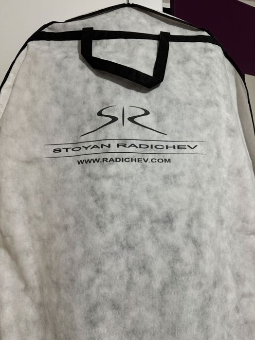 Бална рокля на Стоян Радичев