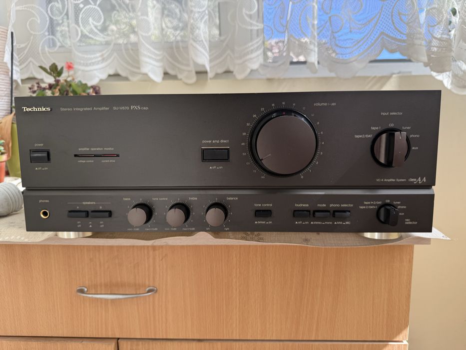 Като нов Technics SU-V670