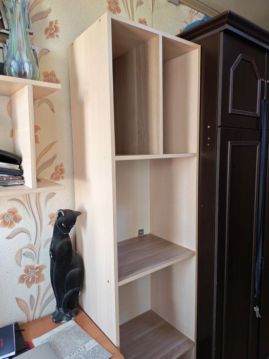 Полка горизонтальная навесная